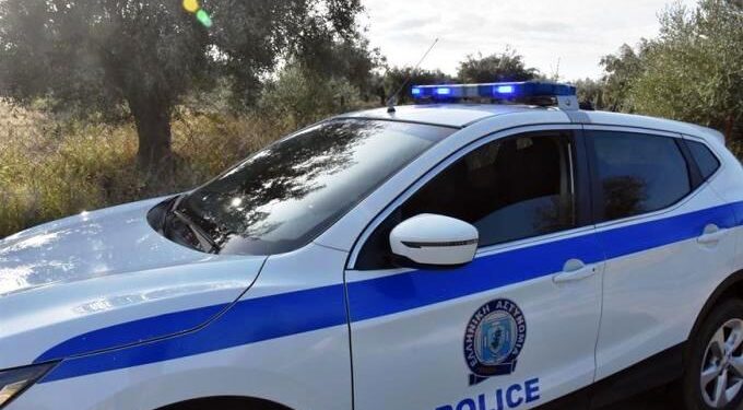 Αγρίνιο: Πιάστηκαν να αδειάζουν πετρέλαιο από ντεπόζιτο σταθμευμένου φορτηγού οχήματος