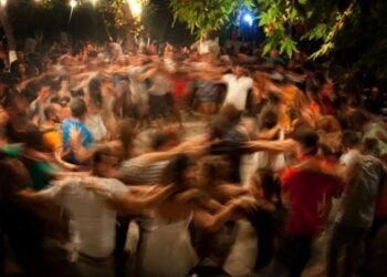 Πέρασε ο Δεκαπενταύγουστος, έμεινε το κλαρίνο – Η Αιτωλοακαρνανία ακόμα χορεύει!