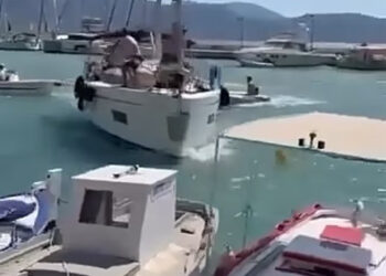Λευκάδα: Ιστιοφόρο προσέκρουσε σε λιμάνι της Καλάμου σαρώνοντας δεμένα σκάφη