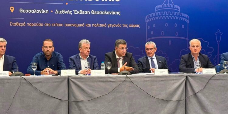 Κοινή παρουσία στη Θεσσαλονίκη με αφορμή τη ΔΕΘ– Σειρά επαφών για ζητήματα που αφορούν την Περιφέρεια Δυτικής Ελλάδας