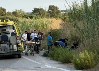 Τροχαίο ατύχημα με μηχανή – Στο νοσοκομείο ο οδηγός