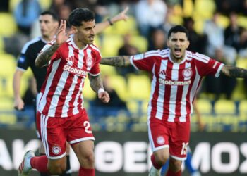 Παναιτωλικός – Ολυμπιακός 0-2: Πέρασε από το Αγρίνιο με Ρόκα και Τσικίνιο, πάλεψε η ομάδα του Αγρινίου