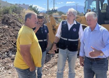 Αντιπλημμυρική θωράκιση στη Ναυπακτία – Αυτοψίες από την Περιφέρεια Δυτικής Ελλάδας