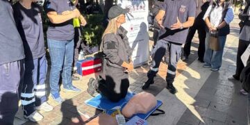 Αγρίνιο: Η πλατεία Δημοκρατίας γέμισε με γνώση που σώζει ζωές – Μεγάλη συμμετοχή στην Παγκόσμια Ημέρα Επανεκκίνησης Καρδιάς