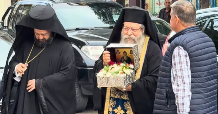 Το Αγρίνιο υποδέχτηκε την Τιμία Κάρα του Οσίου Δαυίδ – Αγιολογική διάλεξη στον Ι.Ν. Ζωοδόχου Πηγής