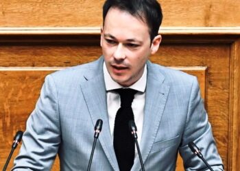 Διορία ΣΥΡΙΖΑ σε Μίλτο Ζαμπάρα και άλλους 11 ανεξάρτητους βουλευτές να παραδώσουν τις έδρες τους