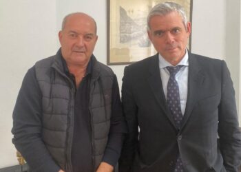 Συνάντηση εργασίας του Υφυπουργού Κωνσταντίνου Καραγκούνη, με τον Πρόεδρο της Τ.Κ. Σιδήρων, Ιωάννη Κουκούνια