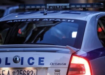 Ναυπακτία: Bρήκαν 119 μπουκαλάκια μη επιτρεπόμενων προϊόντων κάνναβης σε κατάστημα – Ο ιδιοκτήτης είχε συλληφθεί για διακίνηση ναρκωτικών