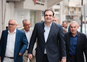 Πιερρακάκης από τη Δράμα: Επιστρέφουν 48 εκκλησιαστικά κειμήλια μετά από 109 χρόνια – Τι είπε για τους οδικούς άξονες