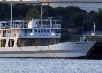 Πρόβλημα του «ΚΑΠΤΑΝ ΣΤΑΥΡΟΣ» στη γραμμή Ρίου-Αντιρρίου – Τι διαπίστωσε δύτης