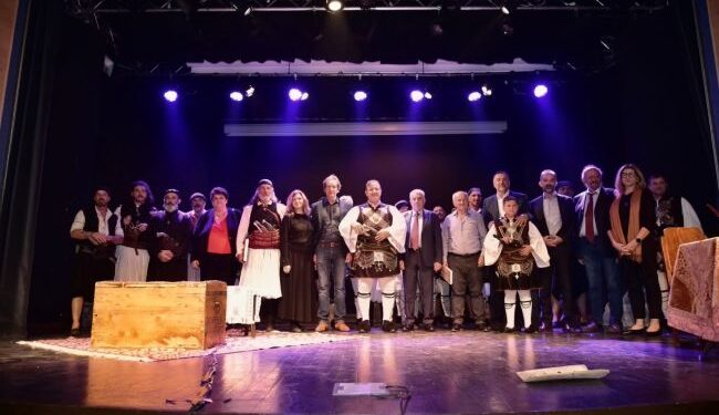 «200 Χρόνια Μνήμης: Η Έξοδος του Μεσολογγίου μέσα από το πανηγύρι τ’ Άη Συμιού» στο Παλαιό Φάληρο