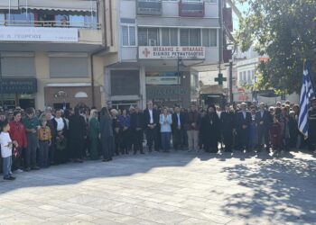 Αγρίνιο – Επέτειος 28ης Οκτωβρίου 1940: Επιμνημόσυνη δέηση και κατάθεση στεφάνων στην πλατεία Δημάδη (ΒΙΝΤΕΟ)